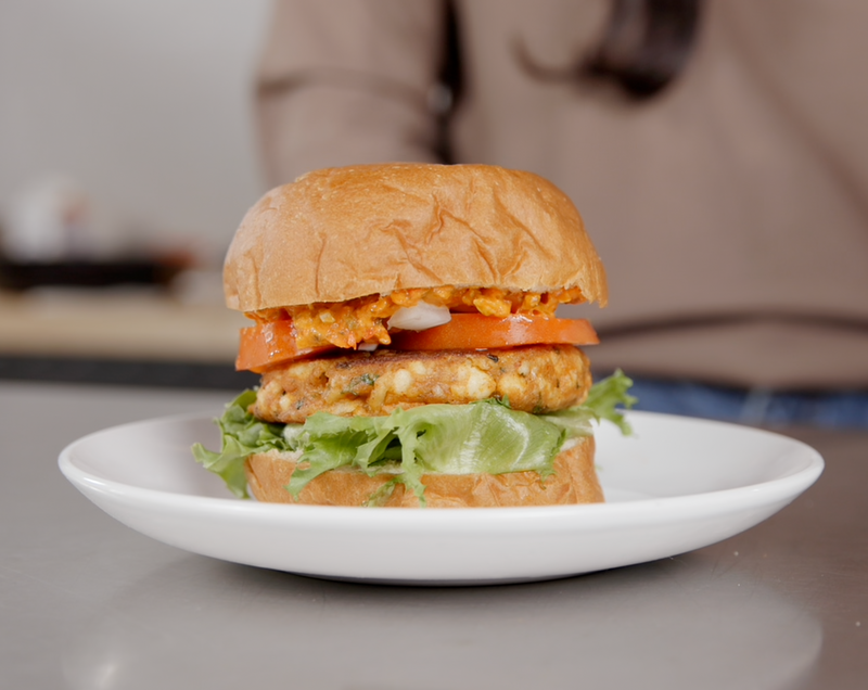 MOOJ Paneer Burger